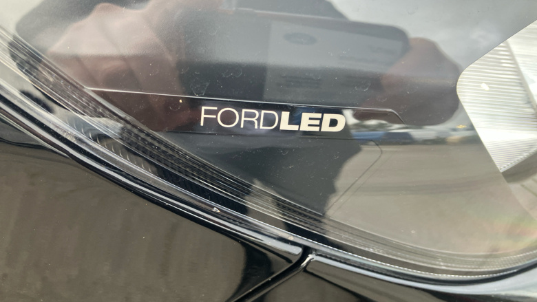 Ford Transit Custom E-320 L1 Rwd 100kW 65kWh H1 Van Limited Auto